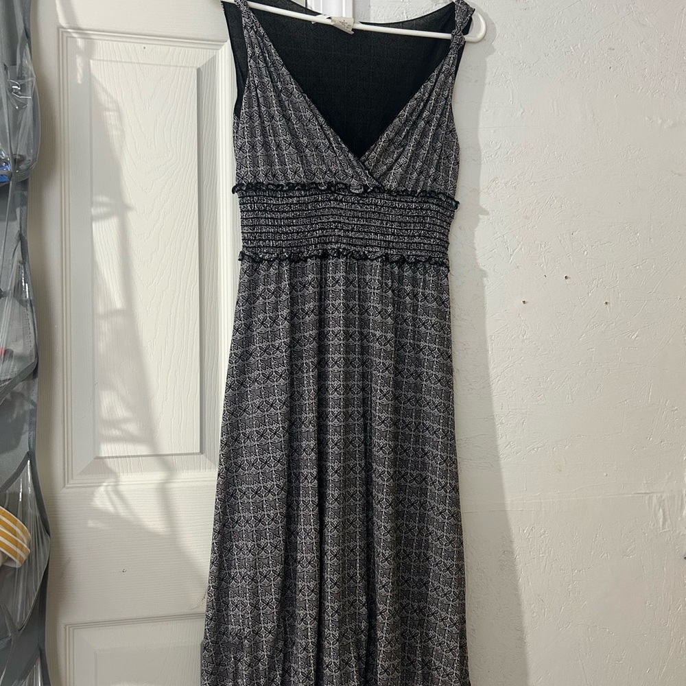 Max Studio Black and Gray Maxi Dress